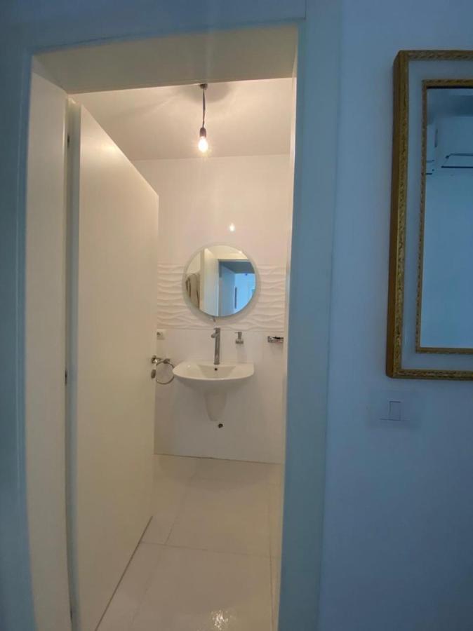Beach Luxury Apartment Shengjin เลเจอ ภายนอก รูปภาพ