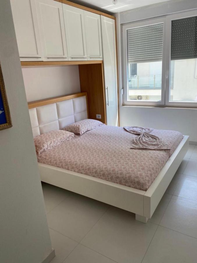 Beach Luxury Apartment Shengjin เลเจอ ภายนอก รูปภาพ
